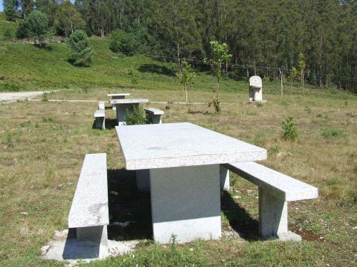 Imaxe da área recreativa de Pornedo antes do seu actual estado de abandono (foto, Lukas Santiago).