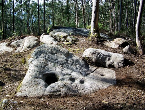 Petroglifos da Carrasca, en San Xulián (Marín).