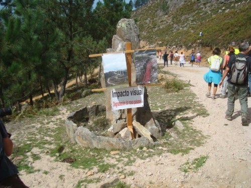 Segunda andaina pola Serra do Galiñeiro contra o parque eólico. Foto, Xilberte Manso.