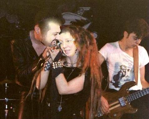 Loquillo Veiga e Alaska Gallego queren DESTRUIR UN ESPAZO NATURAL PROTEXIDO cun polígono industrial.