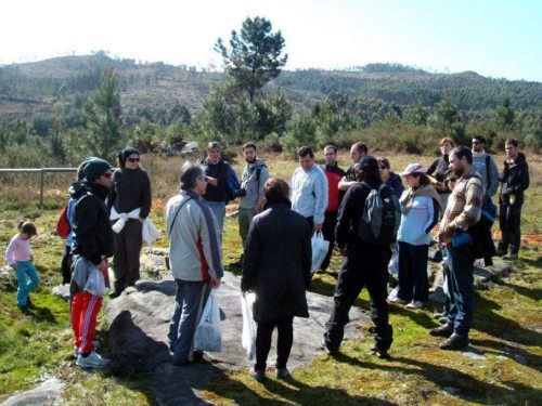 No conxunto rupestre de Regato dos Buratos-Outeiro da Mina (foto, Almuinha).