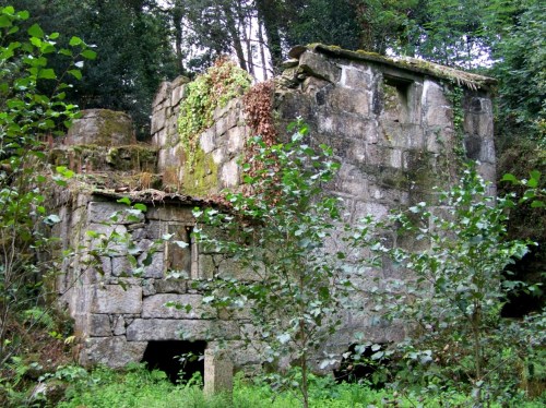 Nos muíños do Batán.