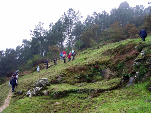 No castro da Subidá. Roteiro organizado por Almuinha.