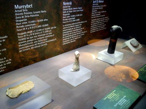 Exposición sobre o Neolítico.