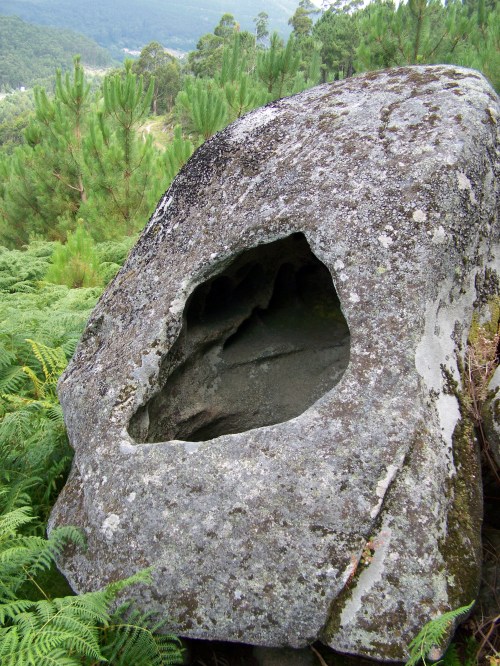 Pena Furada, Montes de Meira, Moaña.