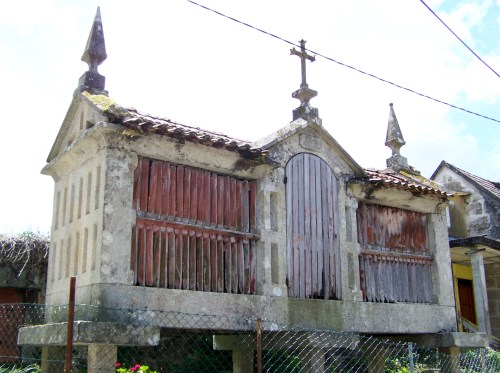Hórreo no lugar de A Torre.