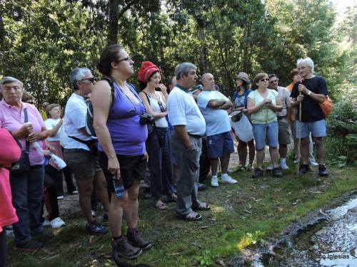 Na fonte da Prata (foto, Paulo Troitiño).