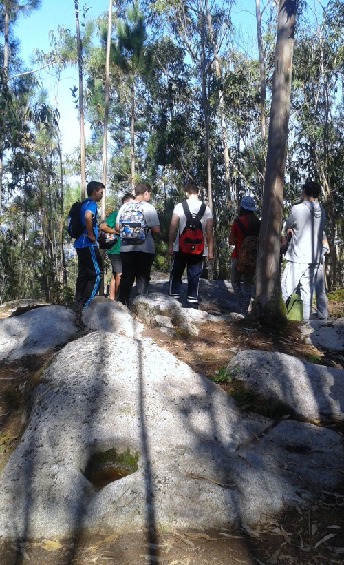 Estudantes marinenses no Monte Pituco.