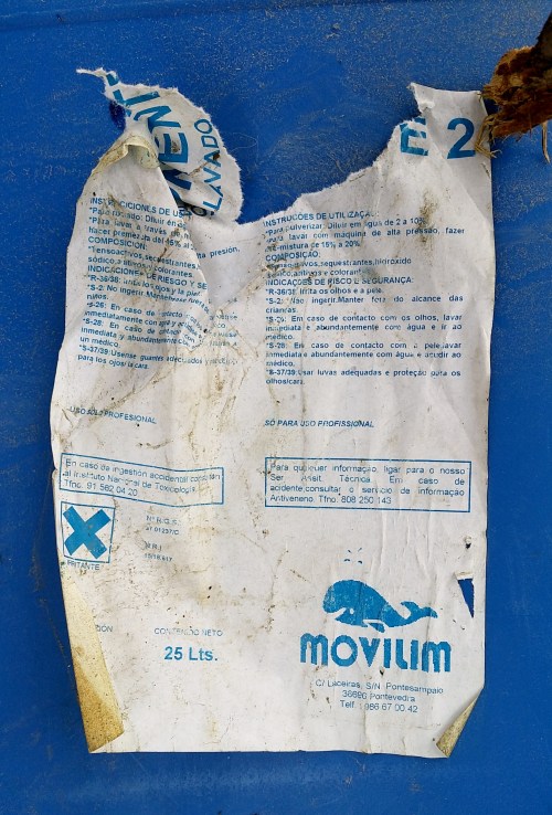 Verquido contaminante no Monte Pituco.