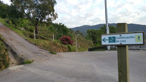 Sinalización do Espazo Sete Camiños.