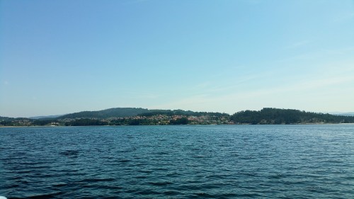 Navegando pola ría de Pontevedra.