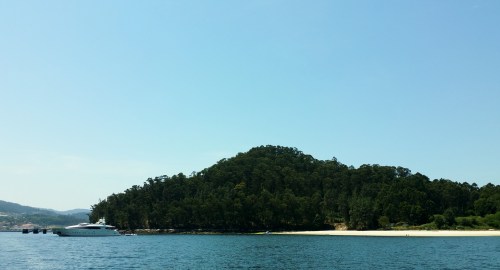 Navegando pola ría de Pontevedra.