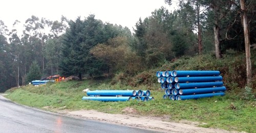 Tubos das obras de ACUAES