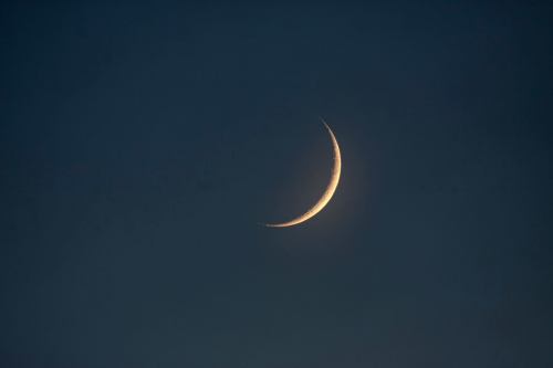 Lúa crecente vista dende o Monte Pornedo (foto, Antonio Costa).