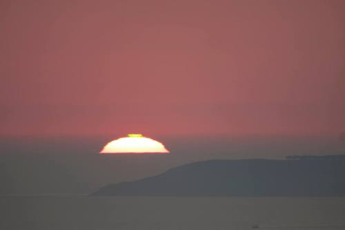 Solpor dende o Monte Pornedo (foto, Antonio Costa).