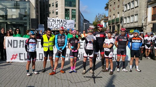 Concentración organizada pola Asociación Pedaladas.