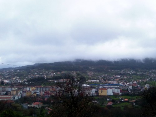 Vista do Monte Pituco (Pornedo) dende o Castro da Subidá.