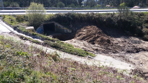 Obras de Acuaes no Caeiro.