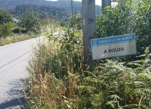 Estrada de San Xulián: A Bouza - O Caeiro.