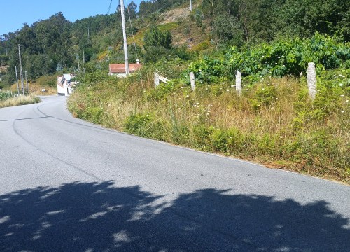 Estrada de San Xulián: A Bouza - O Caeiro.
