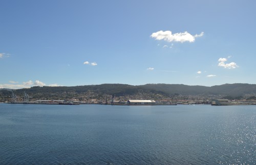 Vista do Monte Pituco dende o peirao de Tambo.