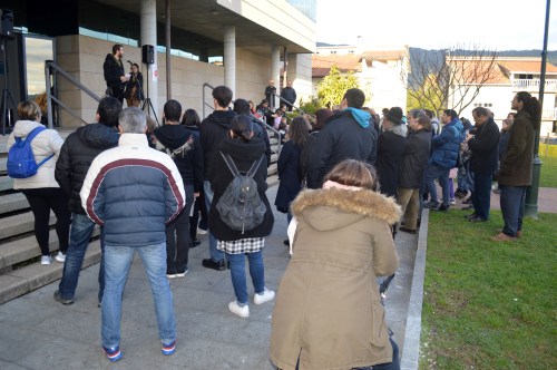 Concentración en Moaña pola defensa do Castro de Montealegre