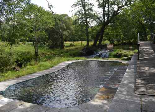 'Ruta da pedra' por Cotobade