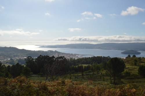 Vista da ría dende o Monte Pituco (Pornedo)