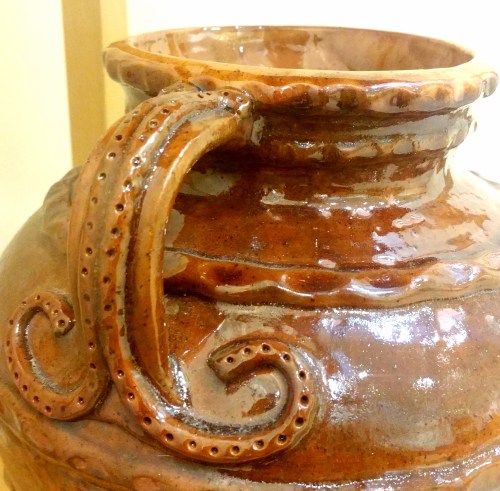 Mostra de cerámica de Laura Villanueva, Alén das olas.