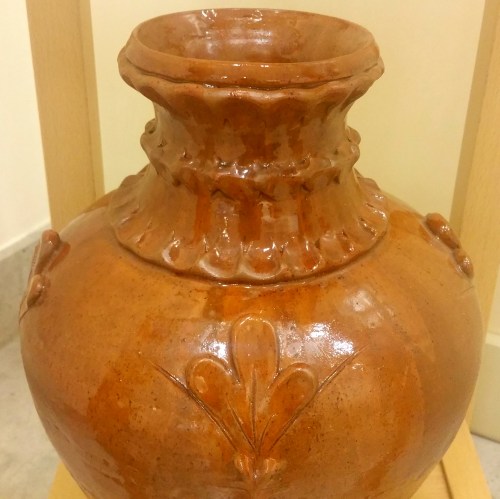 Mostra de cerámica de Laura Villanueva, Alén das olas.