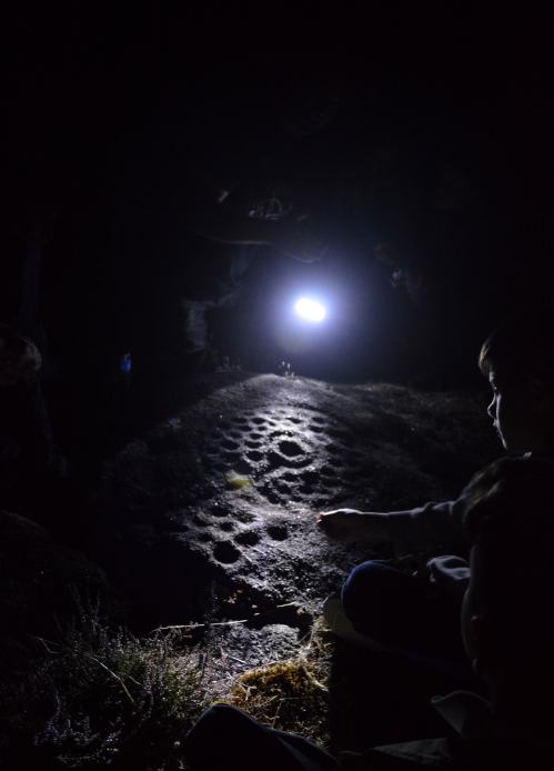 Ruta nocturna aos petroglifos de Amoedo, Pazos de Borbén.