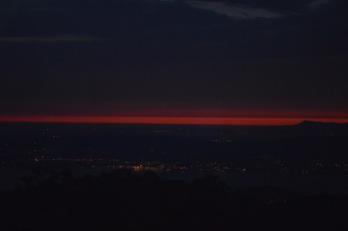 No horizonte, o monte da Curota, visto dende Cotorredondo