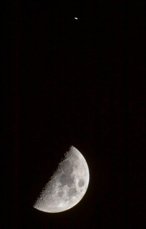 Andaina polo Monte Pituco ao Solpor. Foto de Antonio Costa