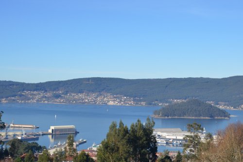Vista da Illa de Tambo dende o Pornedo